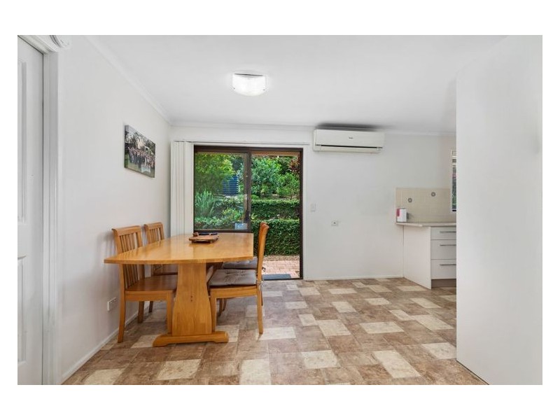 4 Cunningham Crescent, Nambour QLD 4560