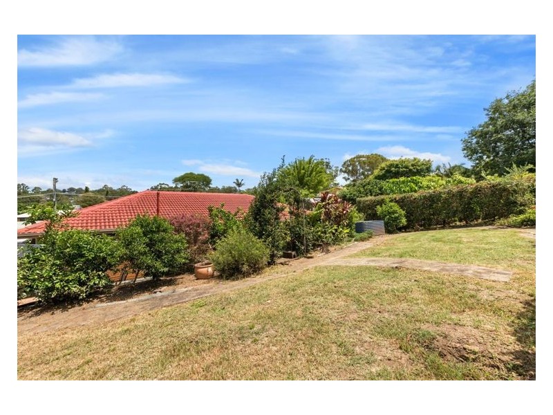 4 Cunningham Crescent, Nambour QLD 4560