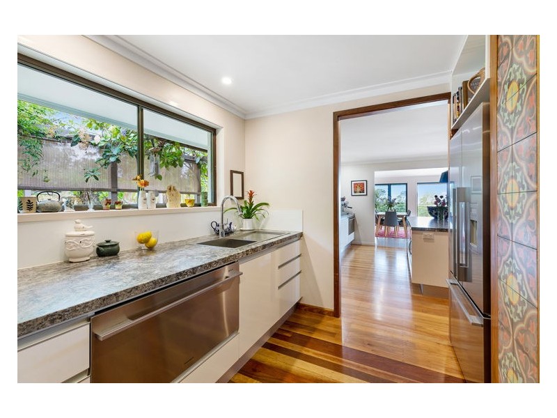 242 Upper Rosemount Road, Rosemount QLD 4560