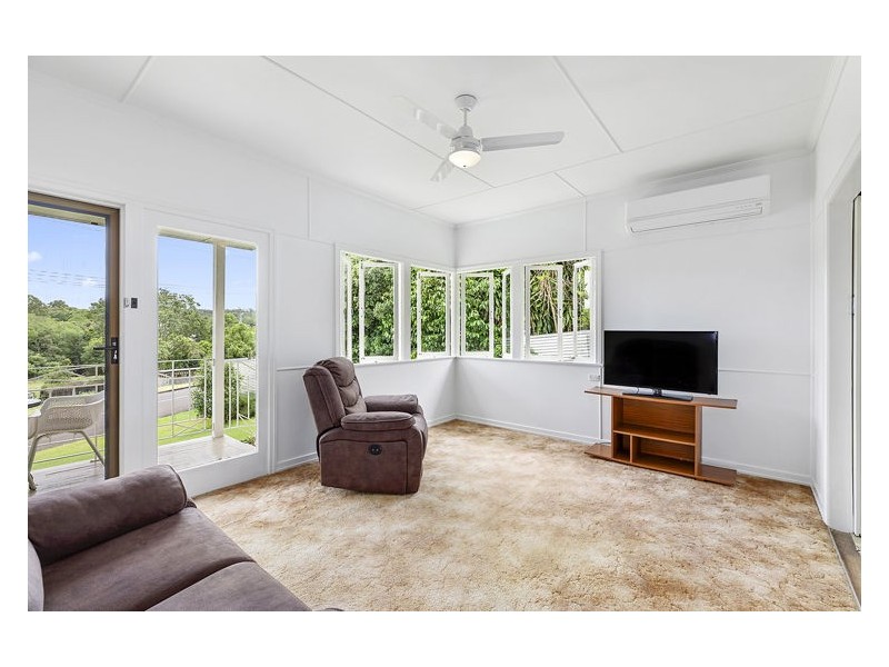 33 Fairmeadow Road, Nambour QLD 4560