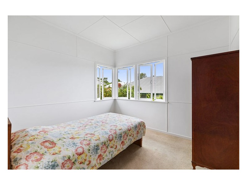 33 Fairmeadow Road, Nambour QLD 4560