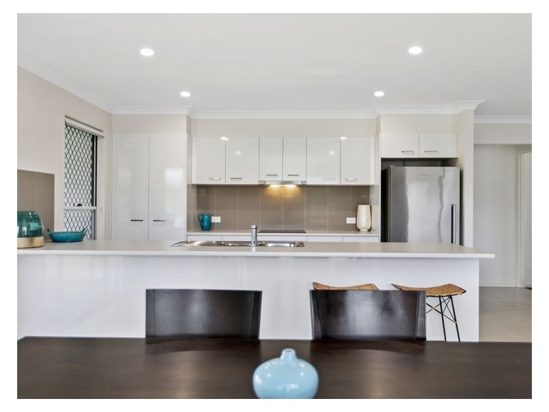 49 Altitude Drive, Burnside QLD 4560