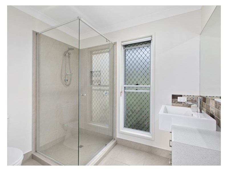 49 Altitude Drive, Burnside QLD 4560