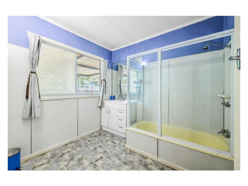 16 Norman Avenue, Nambour QLD 4560