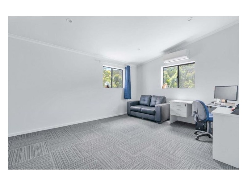 19 Wombat Pl, Ninderry QLD 4561