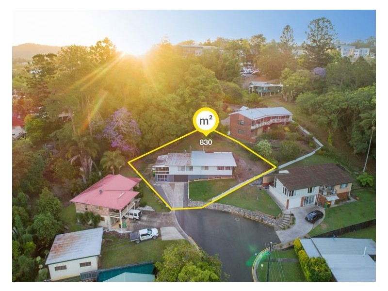 5 Loparo Court, Nambour QLD 4560