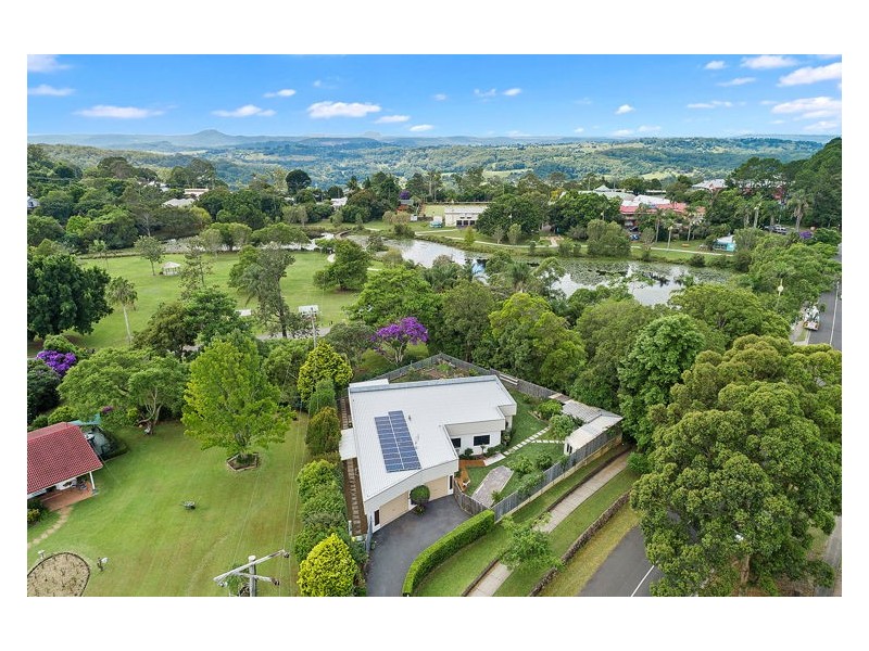 20 Delicia Road, Mapleton QLD 4560