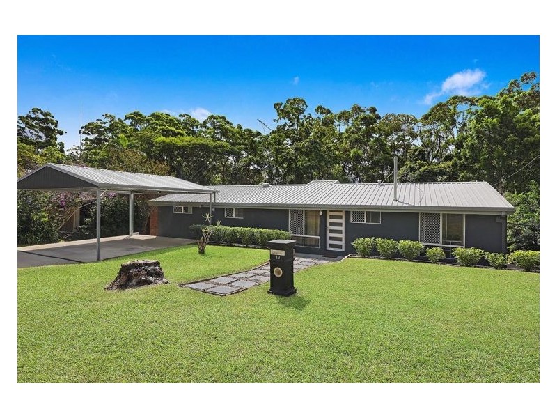 19 Spring Myrtle Avenue, Nambour QLD 4560