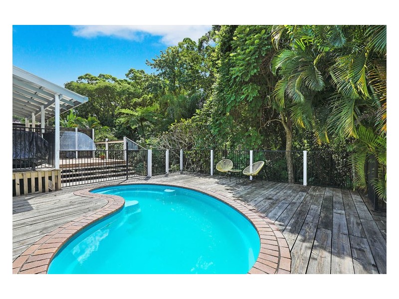 19 Spring Myrtle Avenue, Nambour QLD 4560
