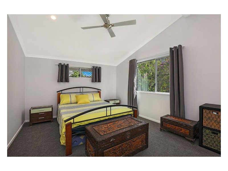 19 Spring Myrtle Avenue, Nambour QLD 4560