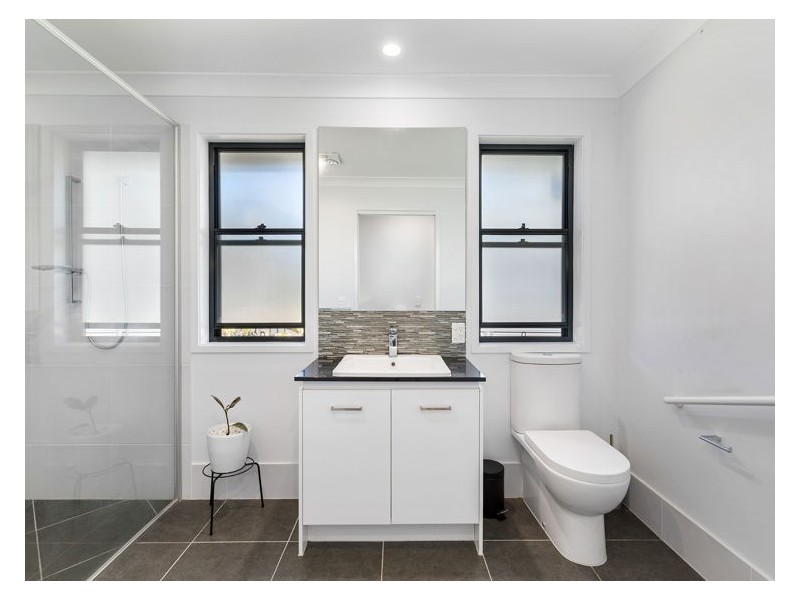 5a Bli Bli Road, Bli Bli QLD 4560