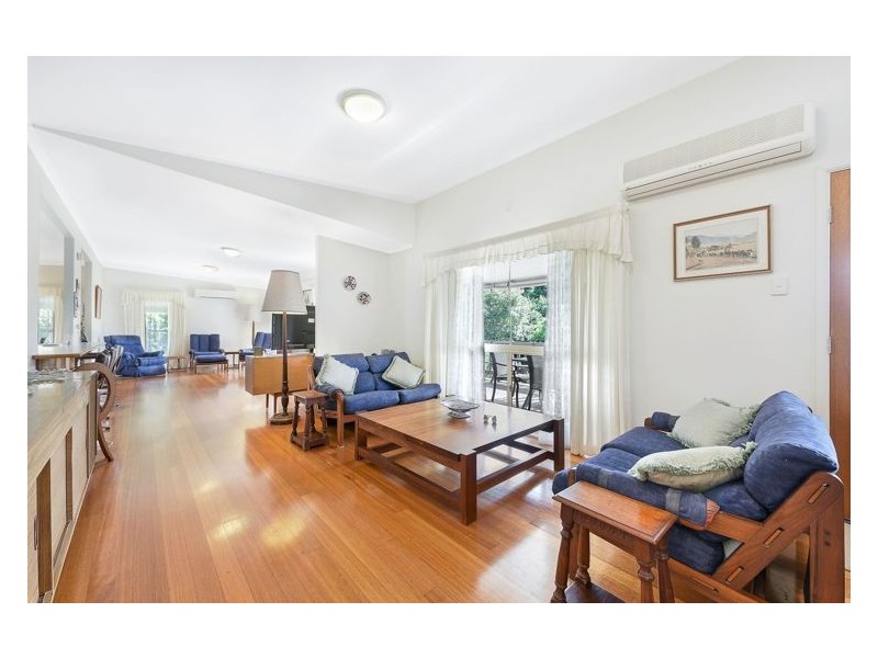 5 Jennifer Court, Palmwoods QLD 4555