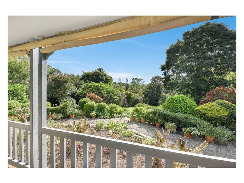 5 Jennifer Court, Palmwoods QLD 4555