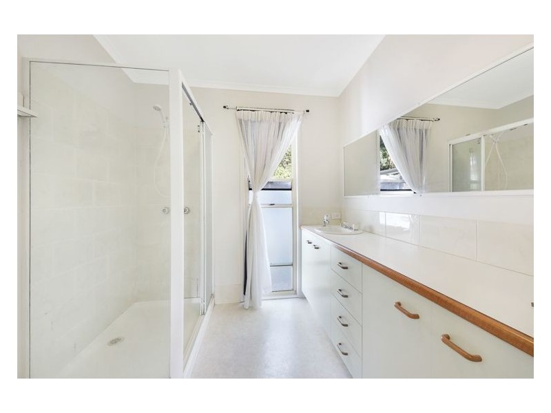 5 Jennifer Court, Palmwoods QLD 4555