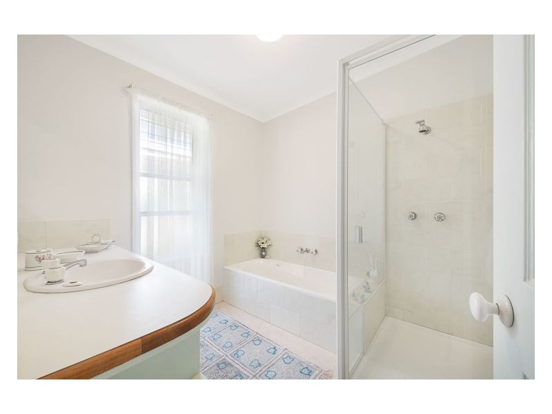 5 Jennifer Court, Palmwoods QLD 4555