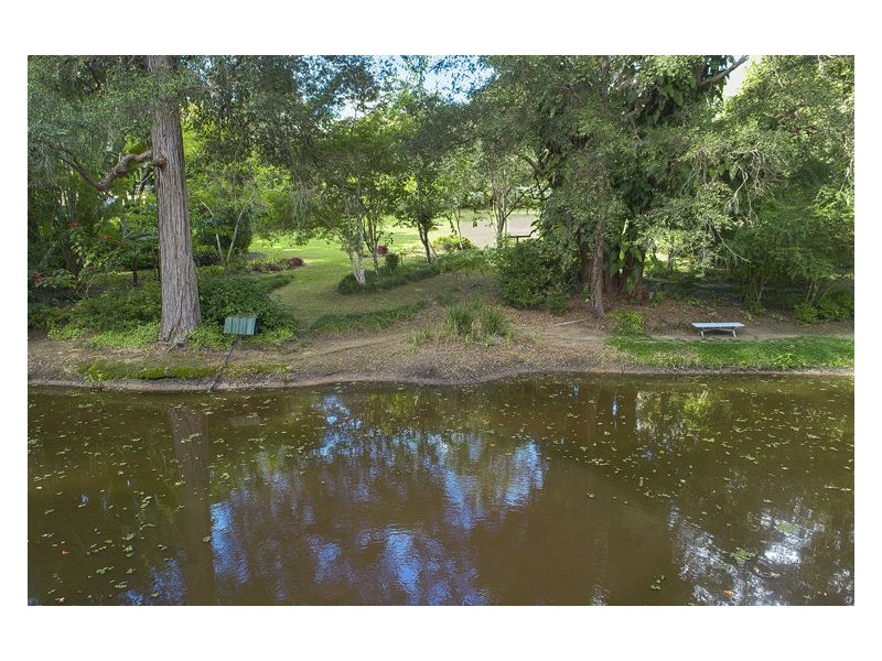 5 Jennifer Court, Palmwoods QLD 4555