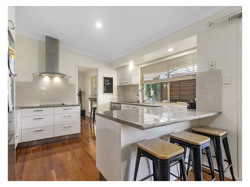 11 Ridgewood Street, Burnside QLD 4560