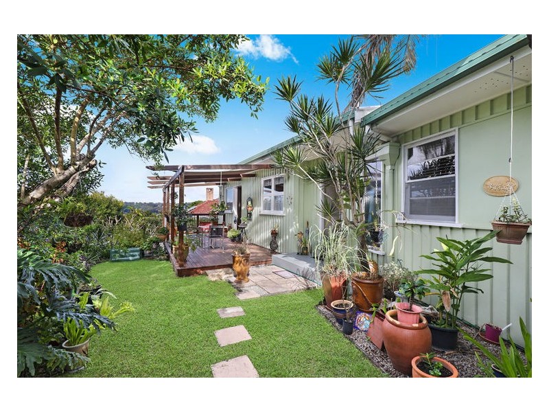 6 Parsons Street, Nambour QLD 4560