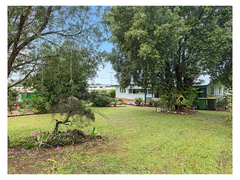 20 Crusher Park Drive, Nambour QLD 4560