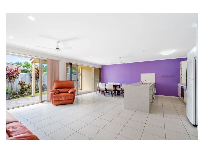 1/35 Maple Court, Yandina QLD 4561