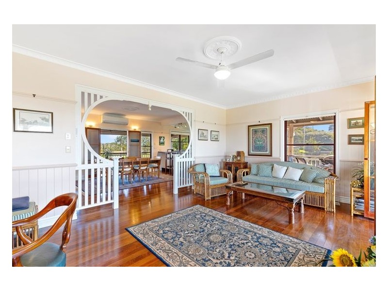 23 Grevillea Lane, Lake Macdonald QLD 4563