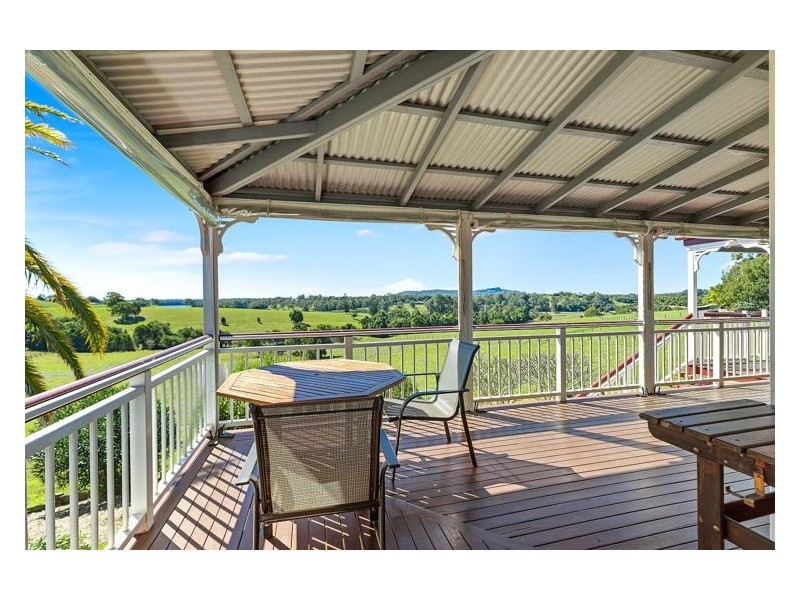 23 Grevillea Lane, Lake Macdonald QLD 4563