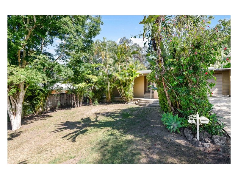 5 Flinders Avenue, Nambour QLD 4560