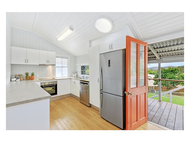 9 Park Road, Nambour QLD 4560