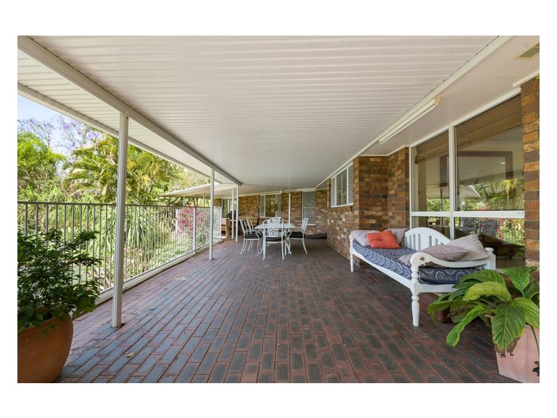 24 Thomas Crescent, Nambour QLD 4560