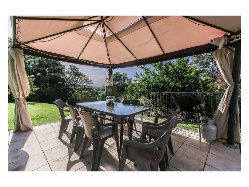 332 Flaxton Drive, Flaxton QLD 4560