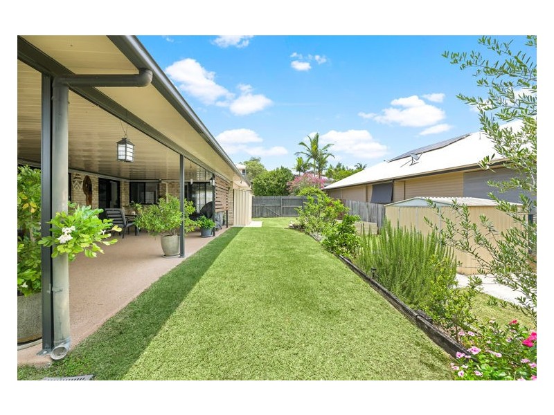 5 Dalzell Court, Burnside QLD 4560