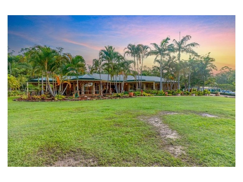 55 Glenn Vista Place, Chevallum QLD 4555