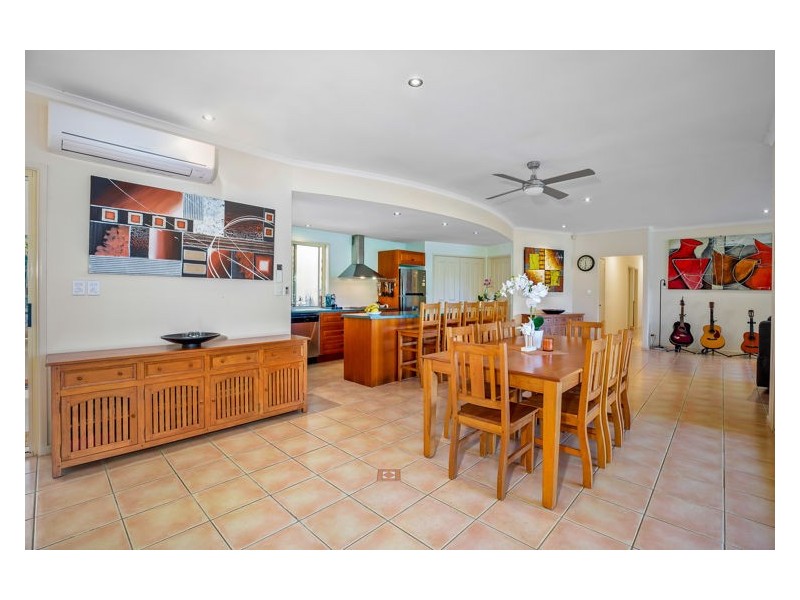 55 Glenn Vista Place, Chevallum QLD 4555