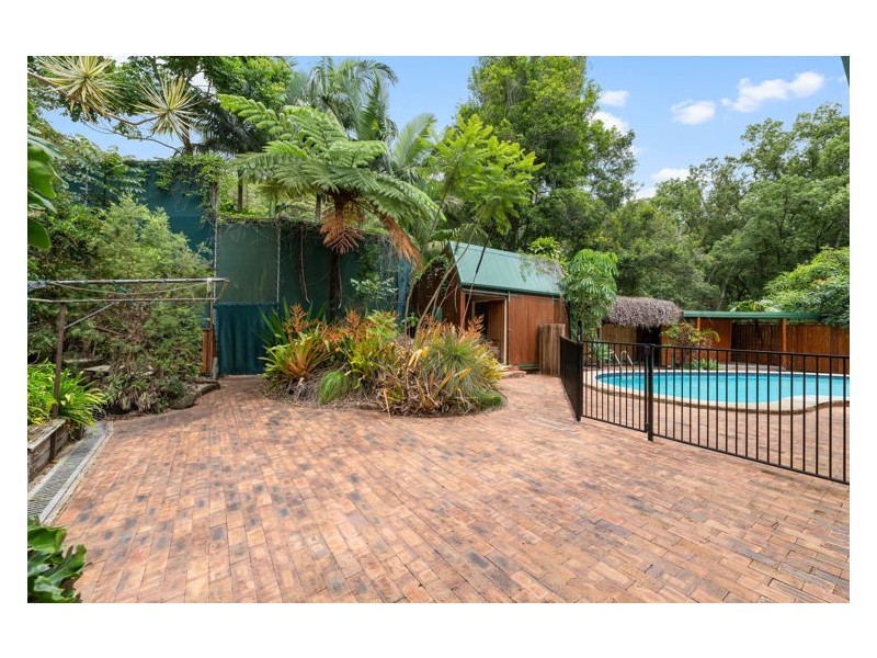 10 Bade Street, Nambour QLD 4560