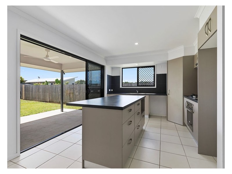 16 Potoroo Place, Burnside QLD 4560