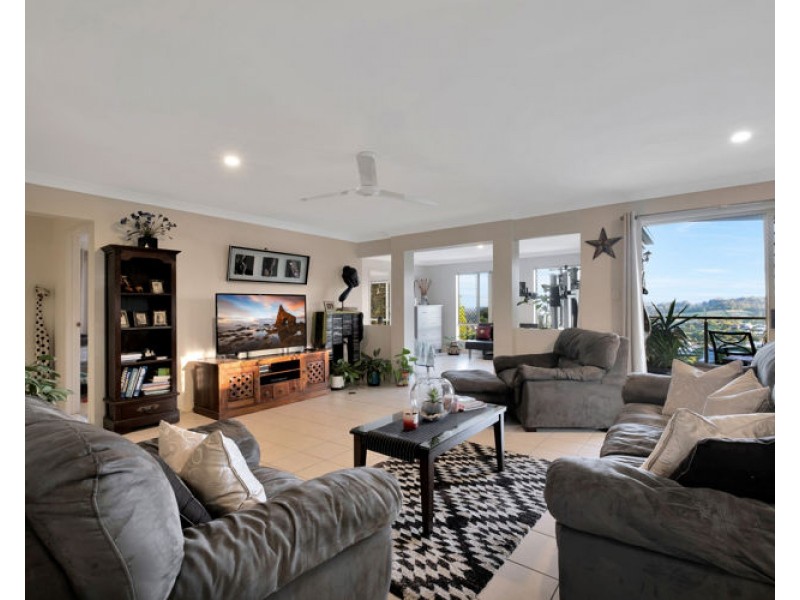 21 Albatross Avenue, Nambour QLD 4560