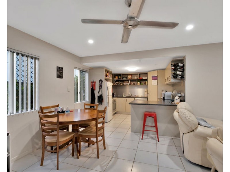 21 Albatross Avenue, Nambour QLD 4560