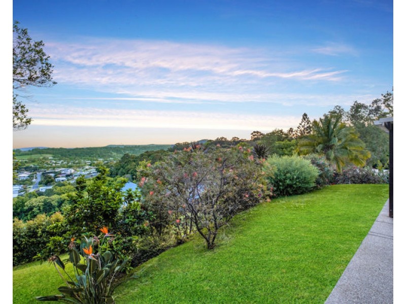 21 Albatross Avenue, Nambour QLD 4560