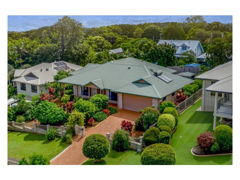 33 Albatross Avenue, Nambour QLD 4560