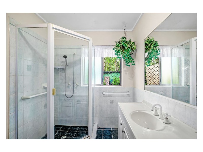 118 Browns Creek Road, Yandina QLD 4561