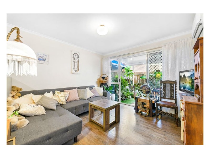 2/8 Solandra Street, Nambour QLD 4560