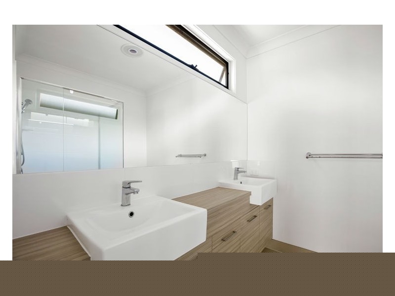 12 Barcoo Lane, Pelican Waters QLD 4551