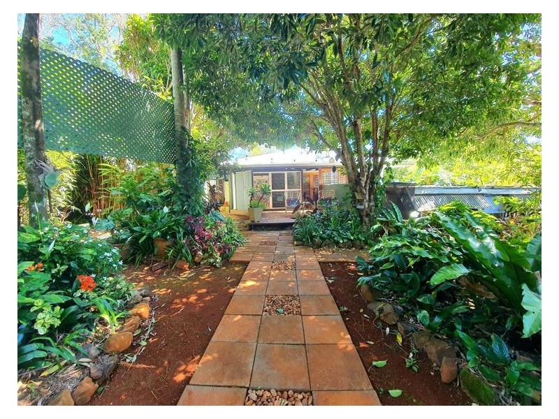 77 Flaxton Drive, Mapleton QLD 4560