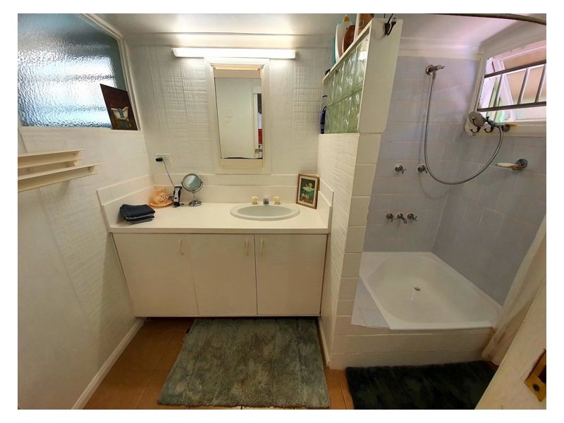 77 Flaxton Drive, Mapleton QLD 4560
