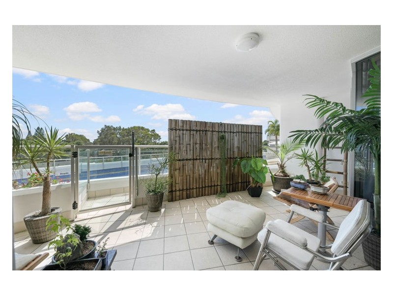 204/14 Aerodrome Road, Maroochydore QLD 4558