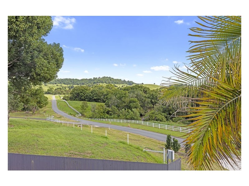 32 Yvonne Street, Highworth QLD 4560