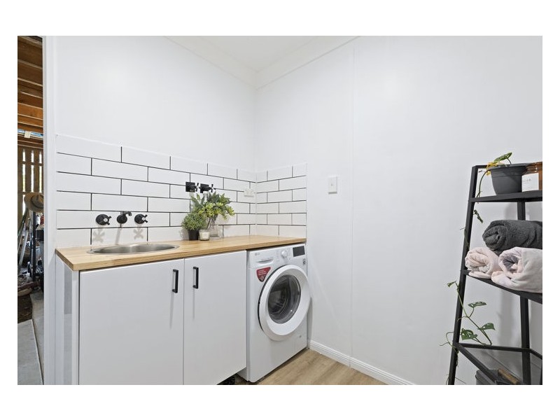 32 Yvonne Street, Highworth QLD 4560