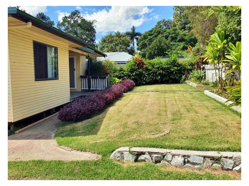 159 Howard Street, Nambour QLD 4560