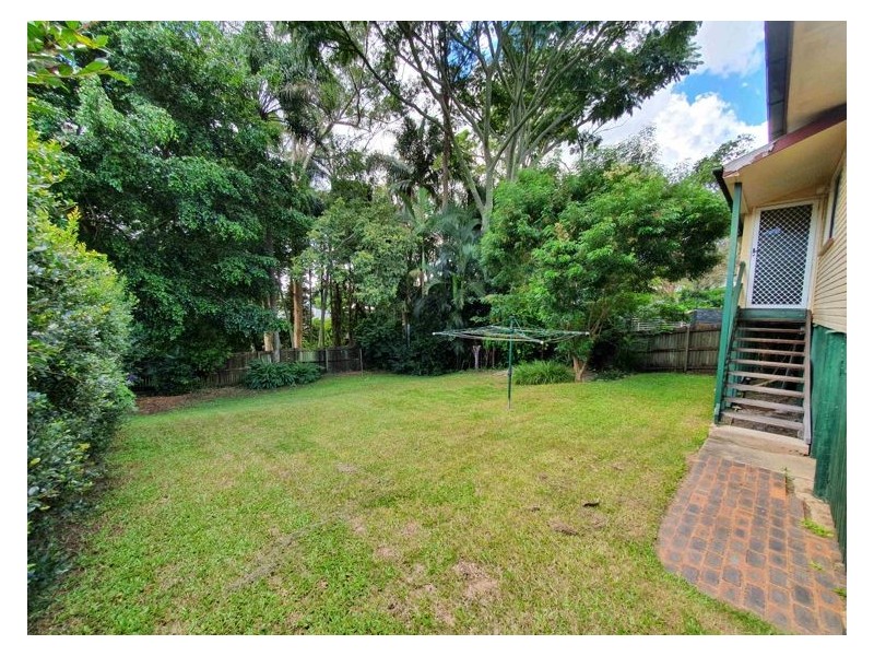 159 Howard Street, Nambour QLD 4560