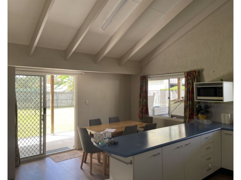 6 Flinders Avenue, Nambour QLD 4560